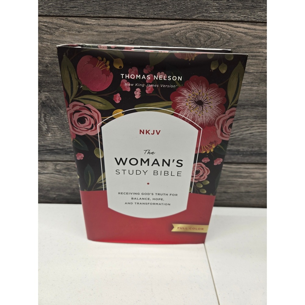 NKJV The Woman's Study Bible Thomas Nelson Hardcover Full Color 9780718086749